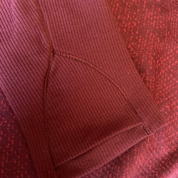 Lululemon x Team Canada Long Sleeve Performance Top | Size Unmarked (Fits S/M) - Picture 6 of 11